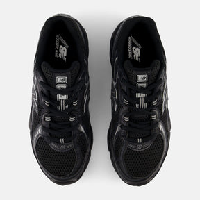 New Balance 740v2 Black Grey Silver