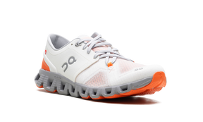 On Running Cloud X 3 Ivory Alloy
