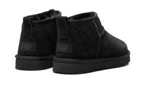 UGG CLASSICS ULTRA MINI WMNS "Triple Black"