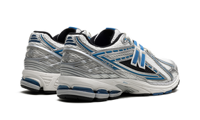 New Balance 1906R  "SILVER METALLIC"